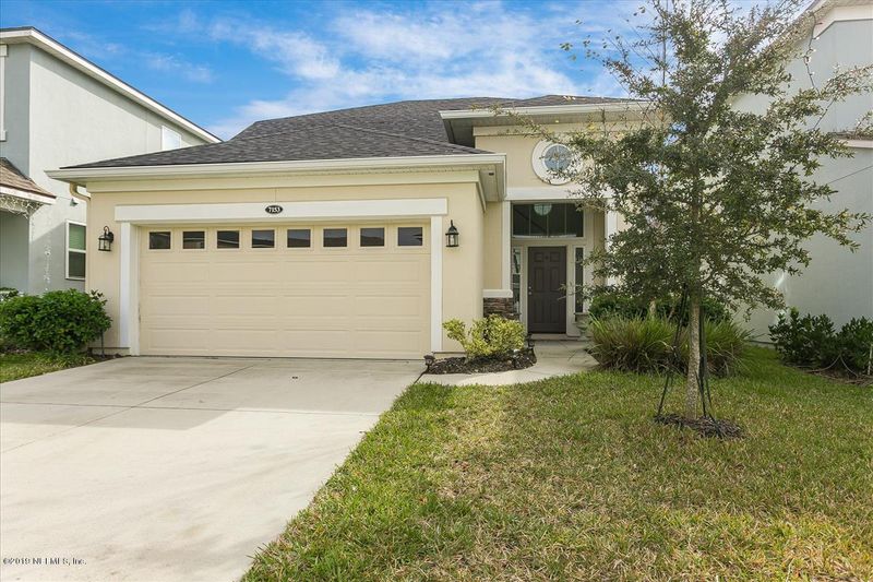 7153 Fleur Cove Dr, Jacksonville, FL 32258