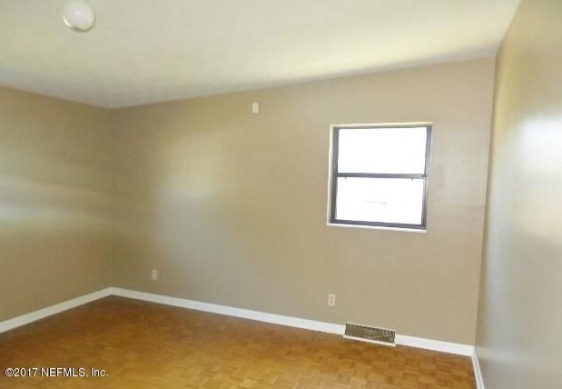 7158 Hanson Dr, Jacksonville, FL 32210