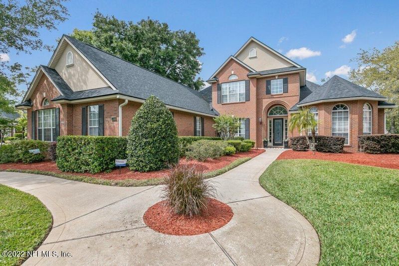 716 Peppervine Ave, St Johns, FL 32259