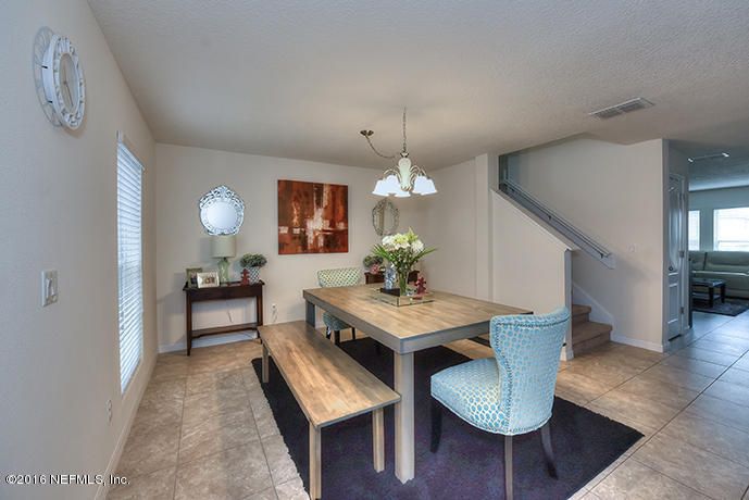 716 Sunny Stroll Dr, Middleburg, FL 32068