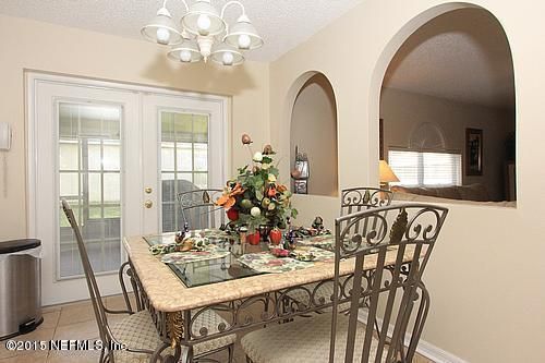 7168 Overland Park Blvd E, Jacksonville, FL 32244