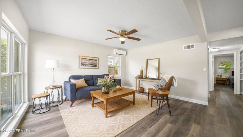 718 5th Ave N, Jacksonville Beach, FL 32250