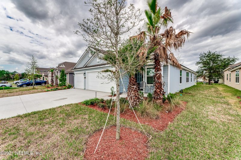 718 Northside Dr S, Jacksonville, FL 32218