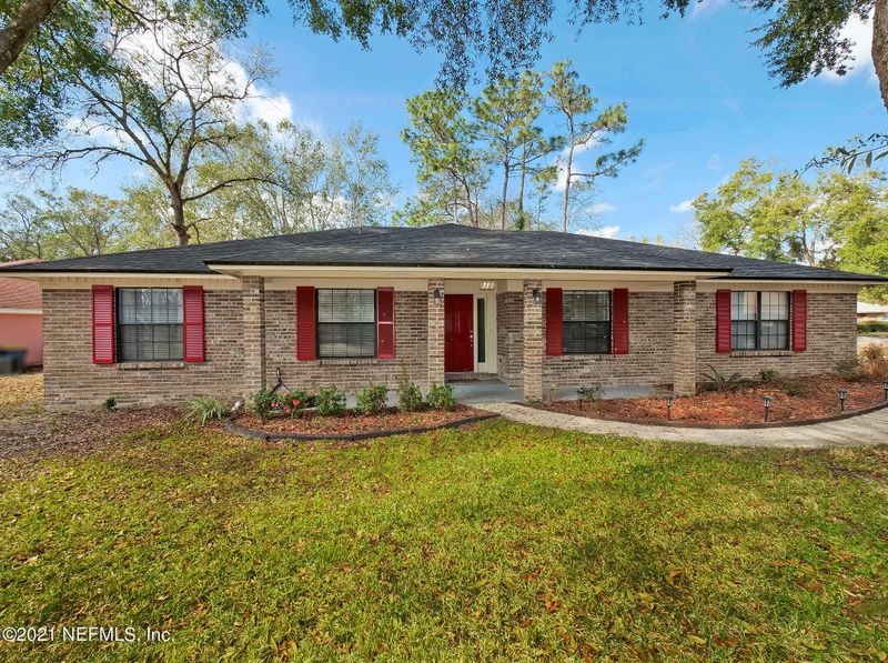 719 Sunken Meadow Ln, Jacksonville, FL 32218