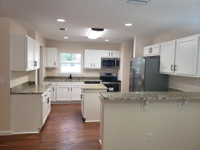 72 Peppermint Ave, Middleburg, FL 32068