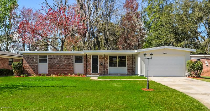 7205 Hanson Dr N, Jacksonville, FL 32210