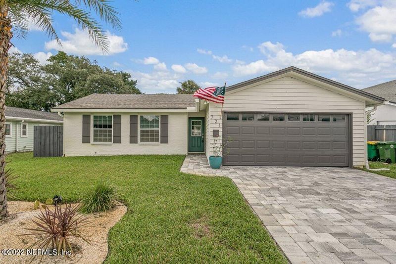 721 11th St N, Jacksonville Beach, FL 32250