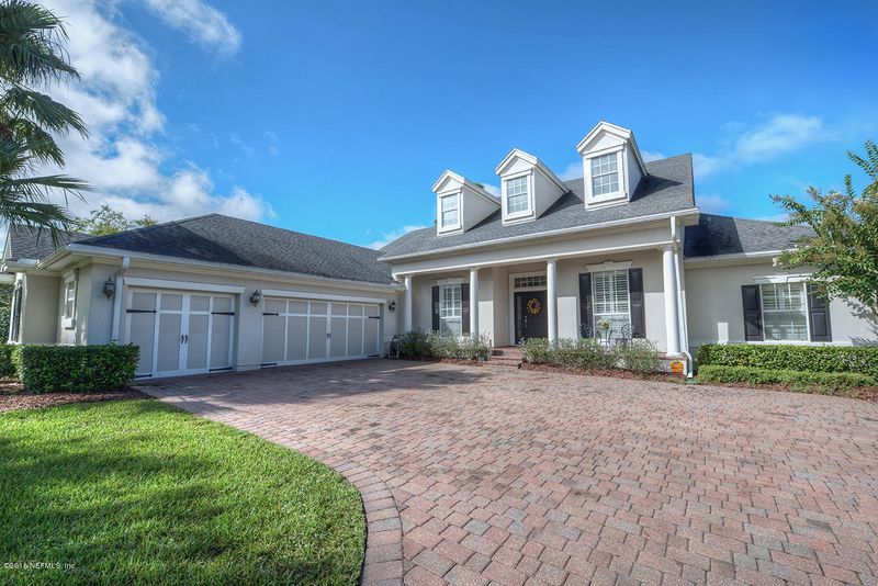 721 Eagle Point Dr, St Augustine, FL 32092