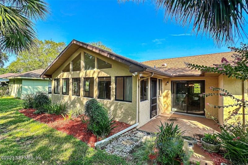 721 Gilda Dr, St Augustine, FL 32086