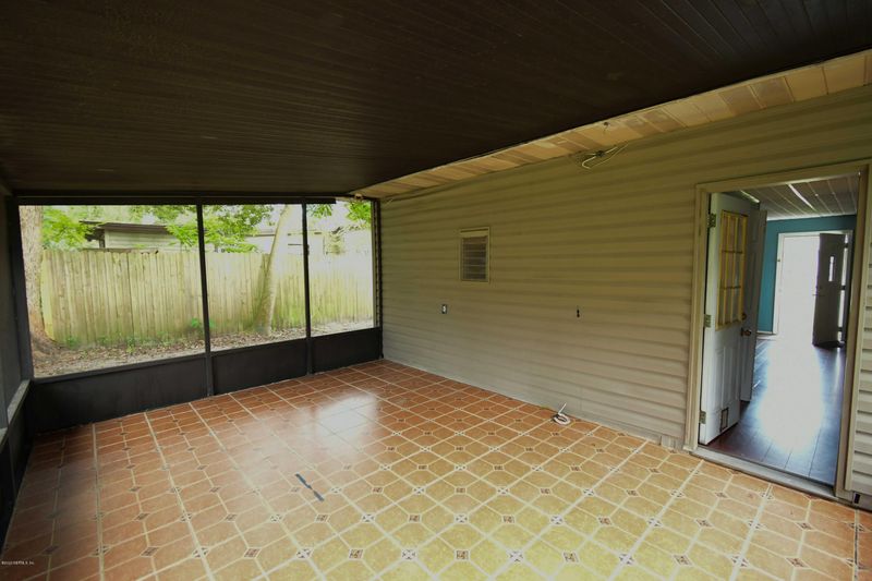 7219 Adele Ct, Jacksonville, FL 32277
