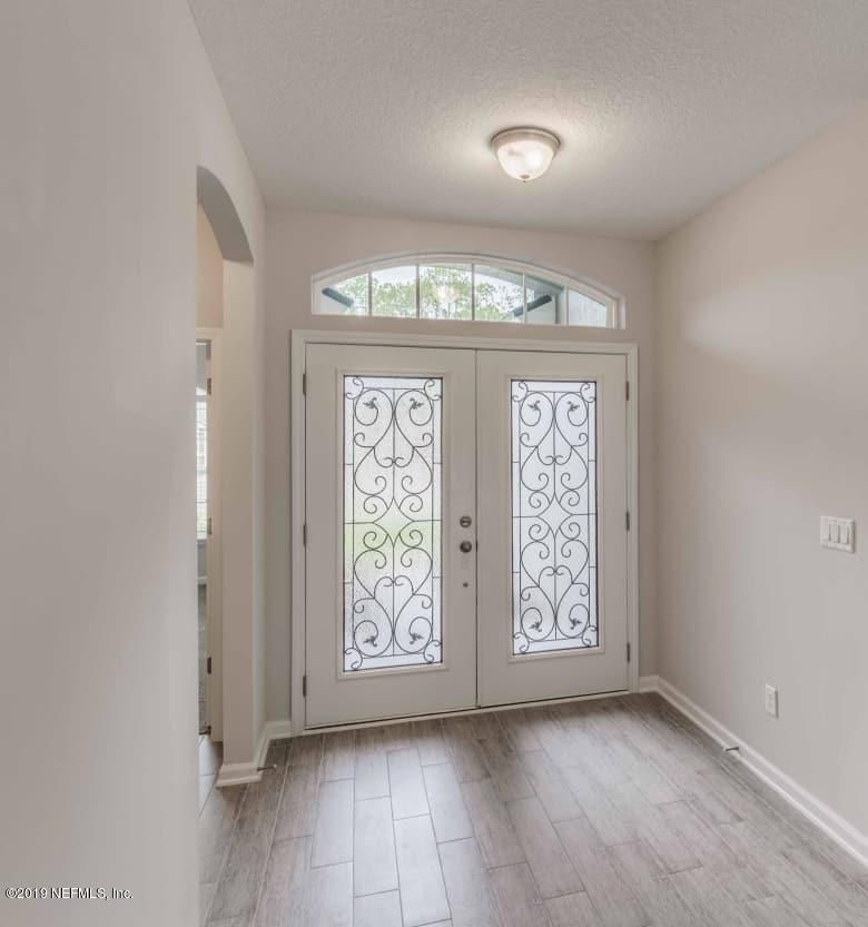 723 Sycamore Way, Orange Park, FL 32073