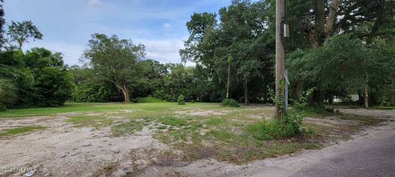 7231 Smyrna St, Jacksonville, FL 32208