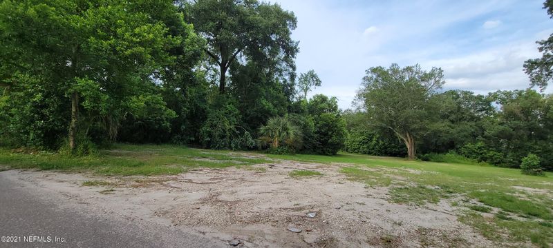 7231 Smyrna St, Jacksonville, FL 32208