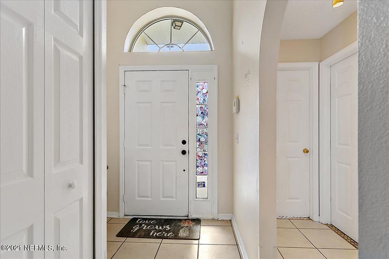 7234 Overland Park Blvd E, Jacksonville, FL 32244