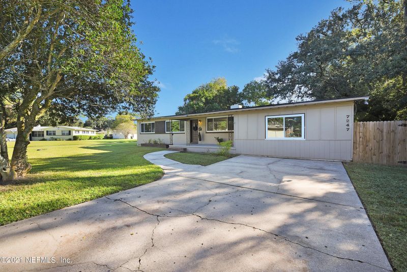 7247 Balboa Rd, Jacksonville, FL 32217