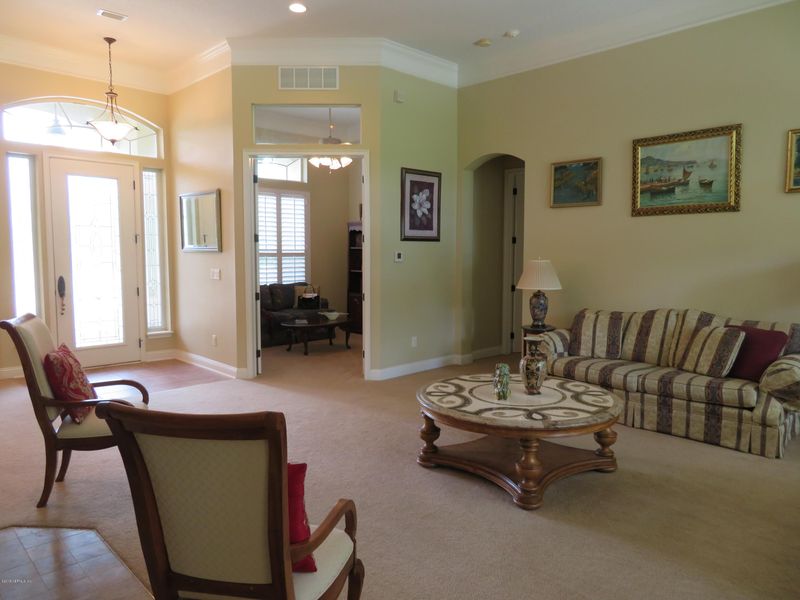 726 Abby Mist Dr, St Johns, FL 32259
