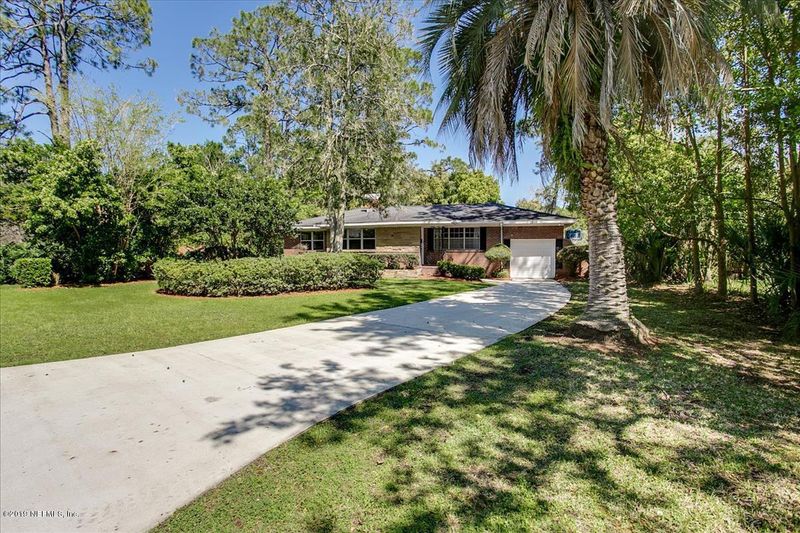 7269 Coligny Rd, Jacksonville, FL 32217