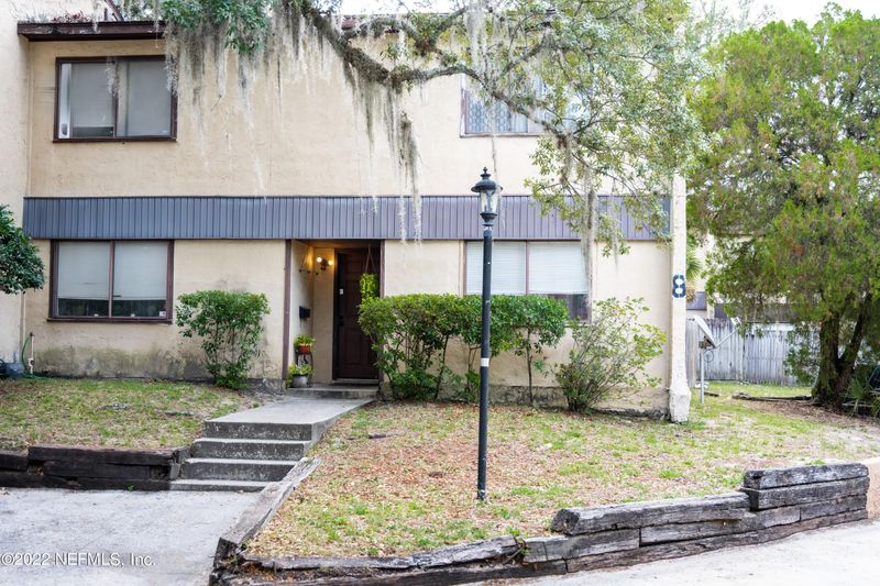 727 Oaks Field Rd #K4-2, Jacksonville, FL 32211