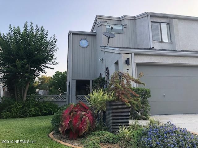 728 Selva Lakes Cir, Atlantic Beach, FL 32233
