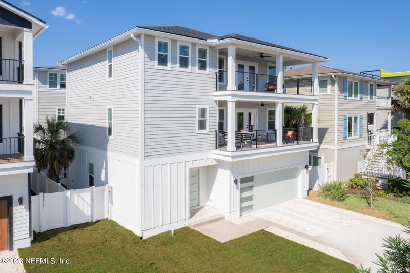 73 28th Ave S, Jacksonville Beach, FL 32250