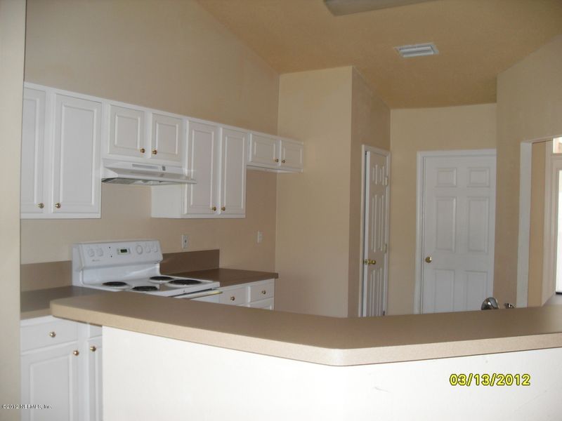 73 Northside Dr N, Jacksonville, FL 32218