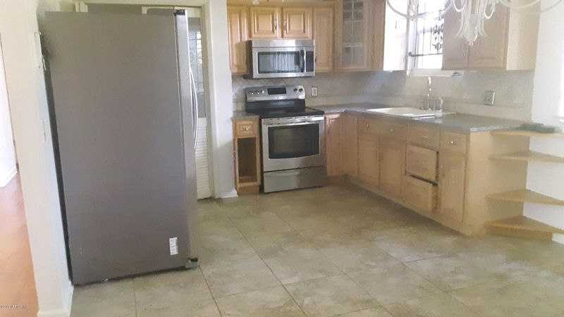 730 Appian Way, Jacksonville, FL 32208