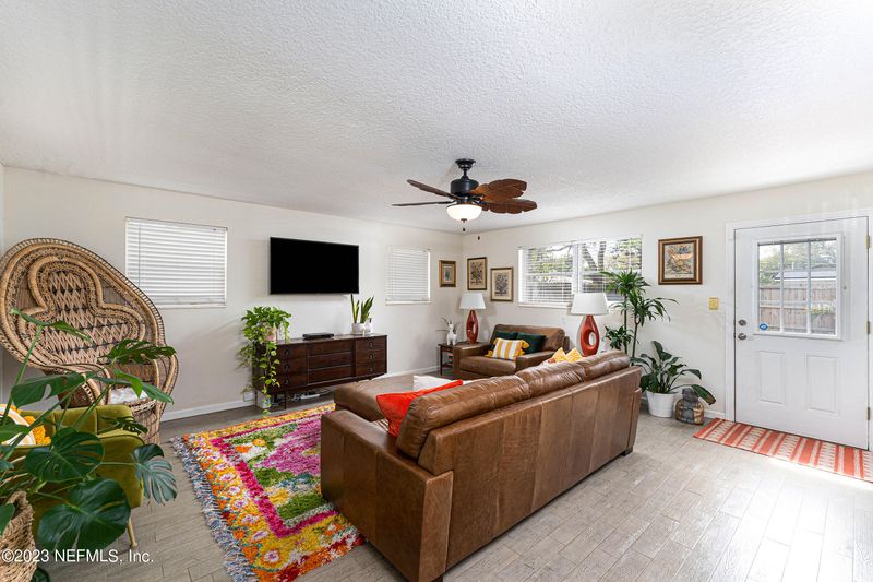 730 Bonita Rd, Atlantic Beach, FL 32233