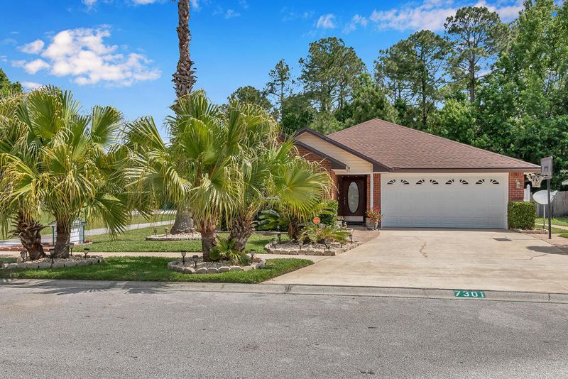 7301 Ironside Dr, Jacksonville, FL 32244