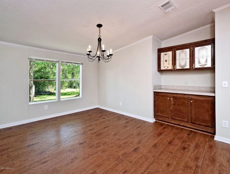 7304 Bowden Cir, Jacksonville, FL 32216