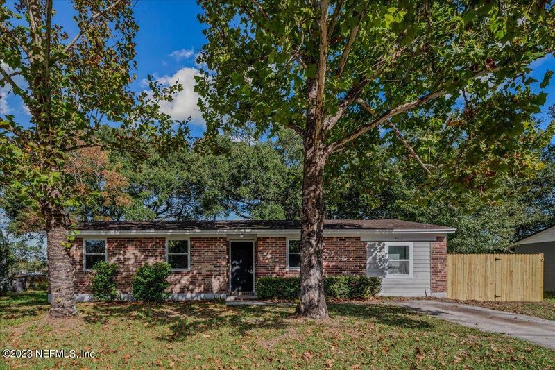 7313 Zapata Dr, Jacksonville, FL 32210