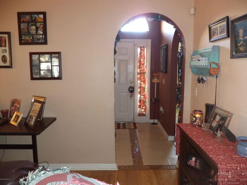 7329 Fox Grove Rd, Jacksonville, FL 32244