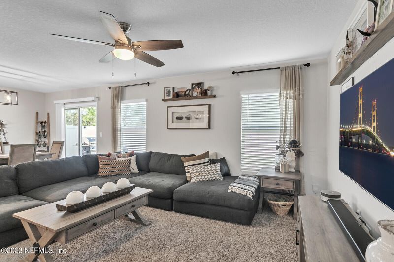733 Morgans Treasure Rd, St Augustine, FL 32084