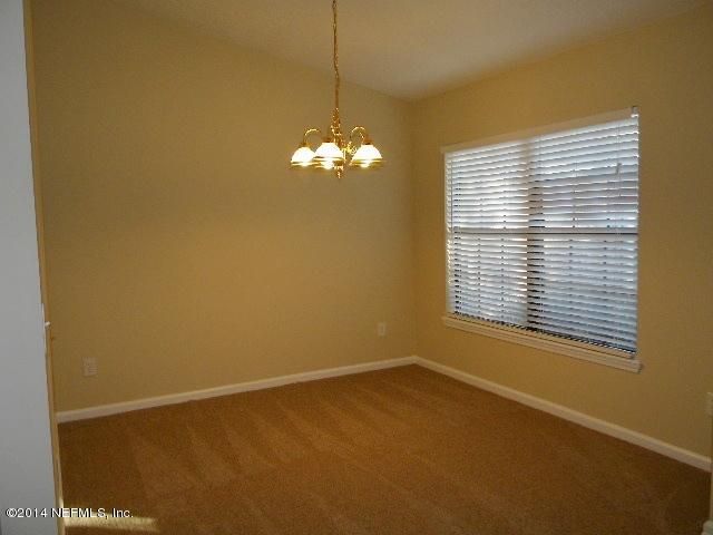 7344 Hawks Cliff Dr W, Jacksonville, FL 32222