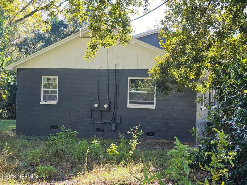 7345 Linda Dr, Jacksonville, FL 32208