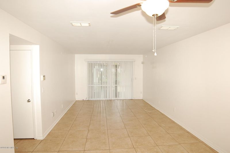 7347 El Barco Rd #1, Jacksonville, FL 32216