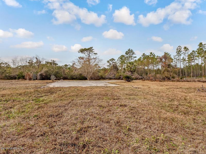 7348 Cedar Point Rd, Jacksonville, FL 32226