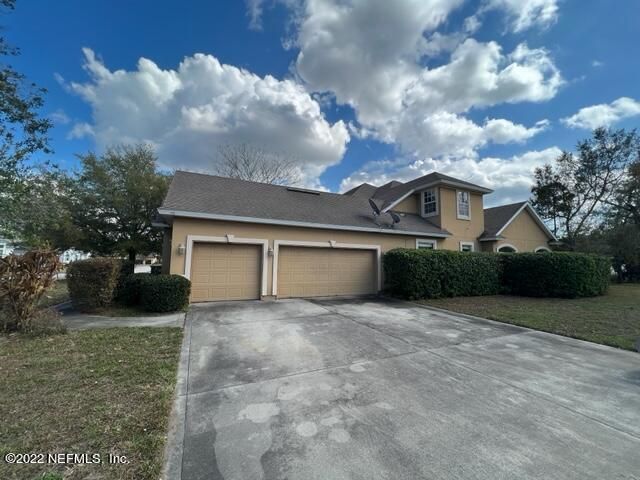 735 E Dorchester Dr, Jacksonville, FL 32259