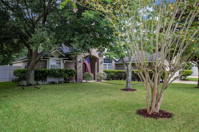 735 E Red House Branch Rd, St Augustine, FL 32084
