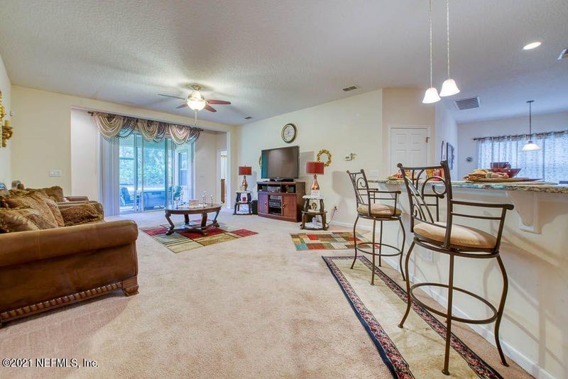 735 Sunny Stroll Dr, Middleburg, FL 32068