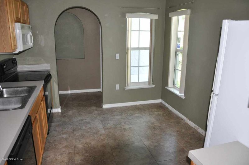 7358 Grey Fox Ln, Jacksonville, FL 32244