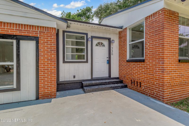736 Valley Forge Rd, Jacksonville, FL 32208