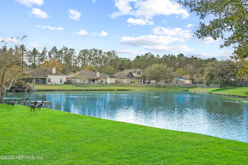 7384 Hawks Cliff Dr, Jacksonville, FL 32222