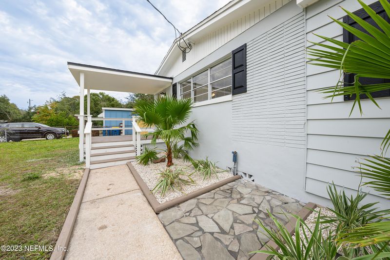 7404 Bamberg Rd, Jacksonville, FL 32277