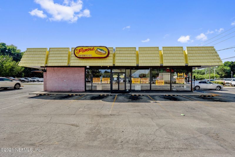 7404 Lem Turner Rd, Jacksonville, FL 32208