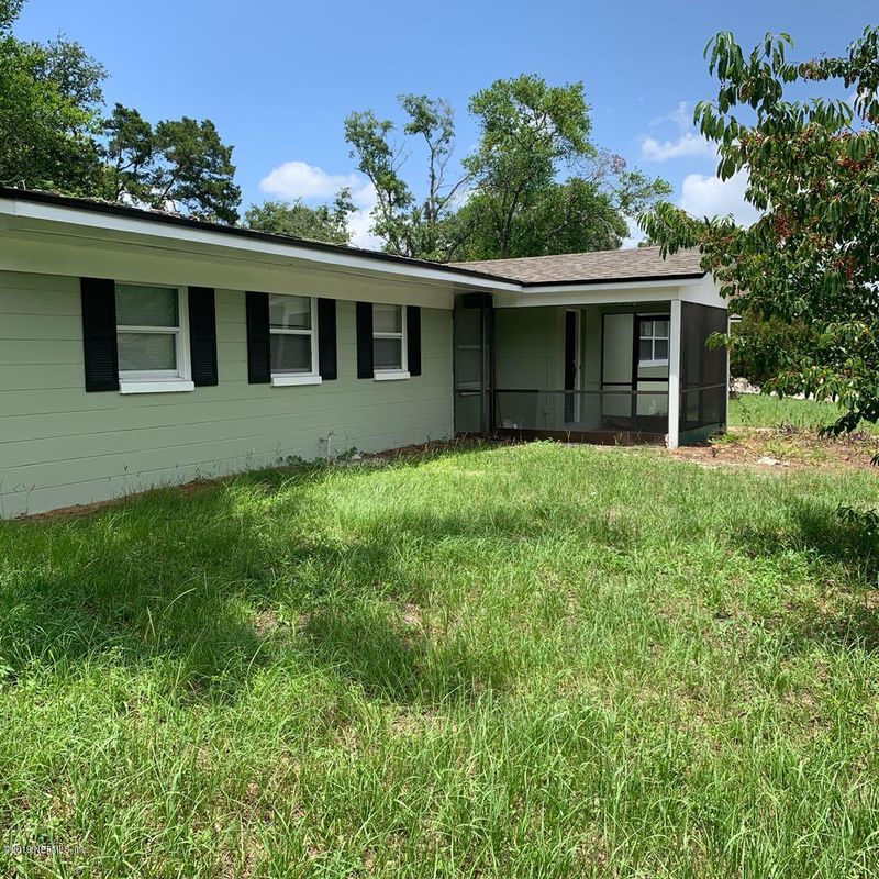 7407 Legrande St S, Jacksonville, FL 32244