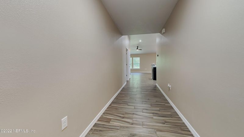 7411 Westland Oaks Dr, Jacksonville, FL 32244
