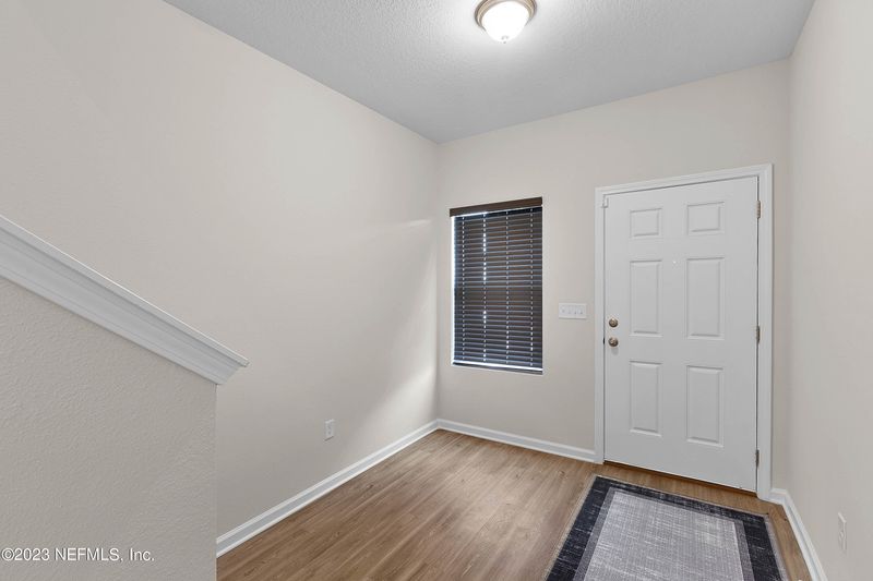 742 Talking Tree Dr, Jacksonville, FL 32205