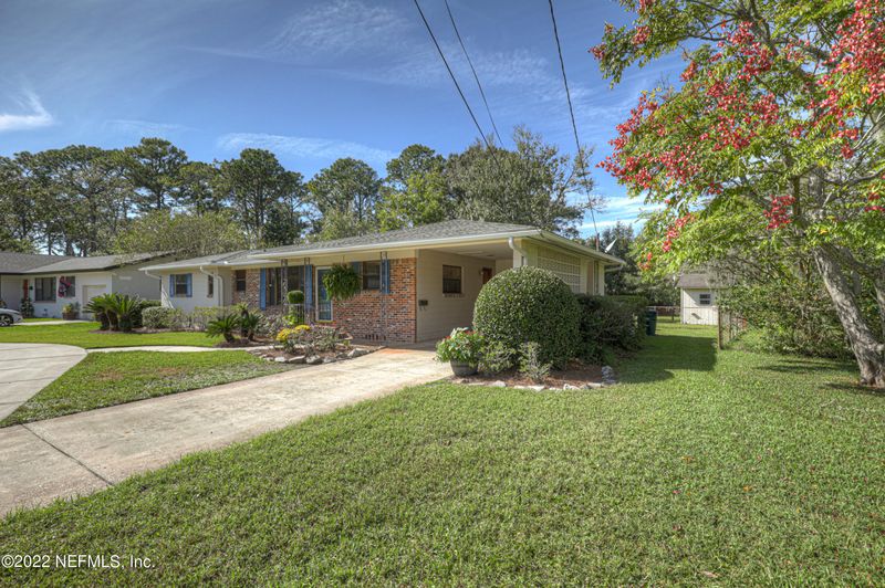 744 Acapulco Rd, Jacksonville, FL 32216