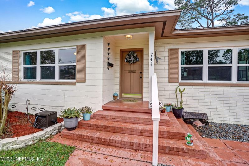 744 Moravon Ave, Jacksonville, FL 32211