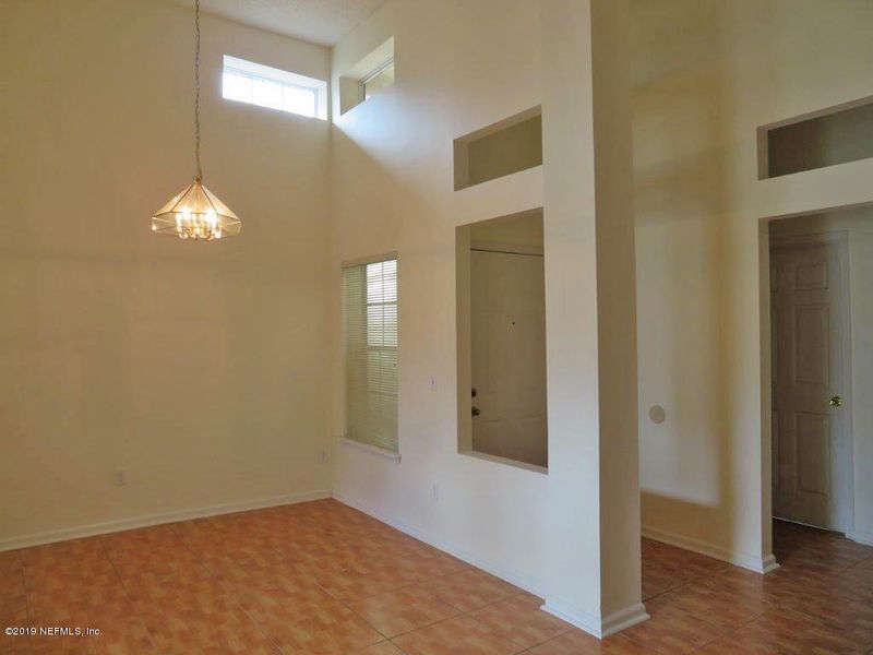 7445 Carriage Side Ct, Jacksonville, FL 32256